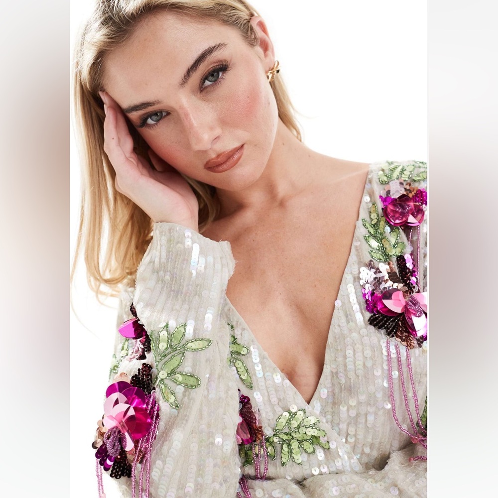ASOS Sequin 3d Floral Embellished Crop Top and skirt set SZ 12 (gently worn)